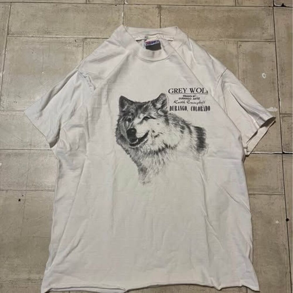 Vintage single stitch grey wolf Durango, Colorado white tee size medium